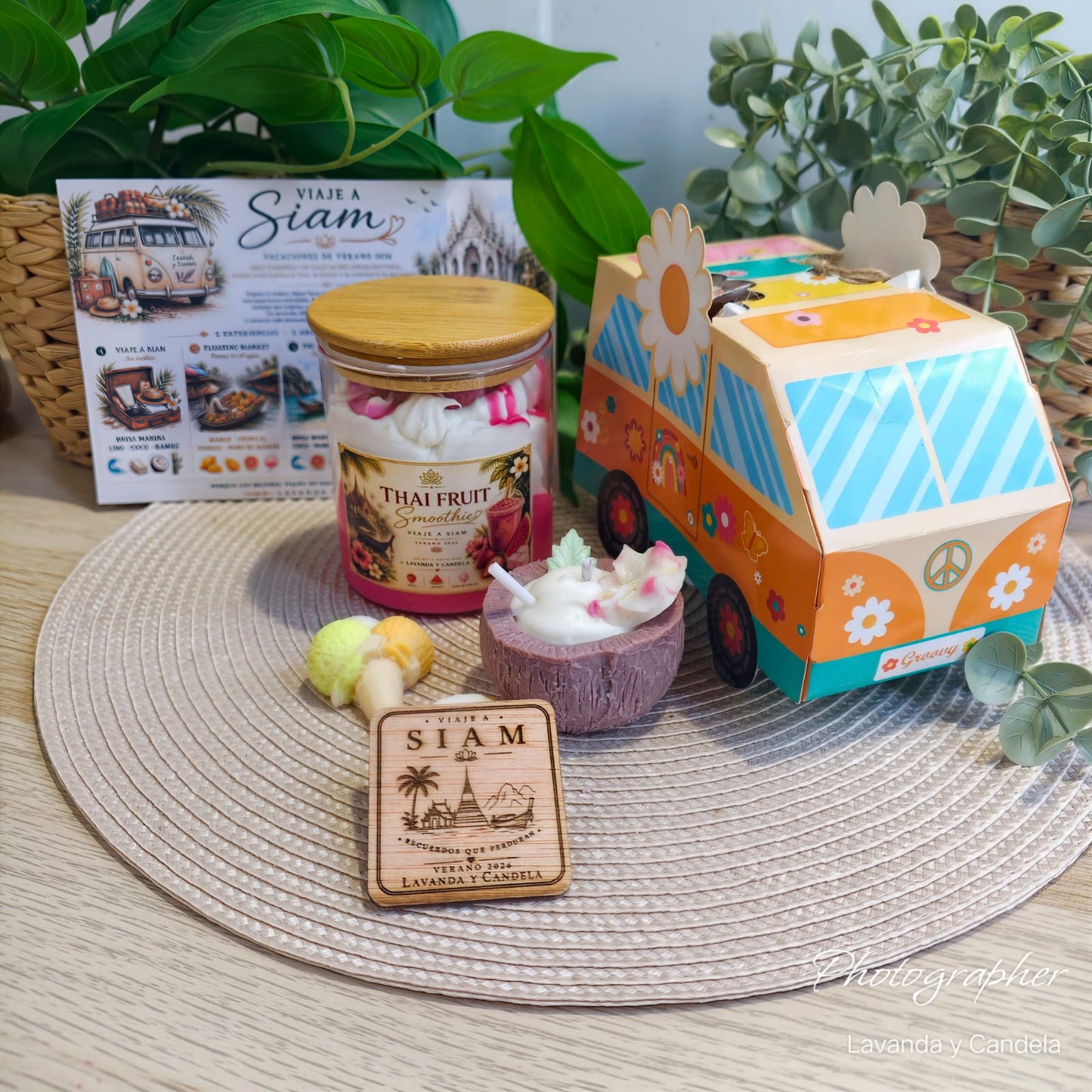 🚐 Experiencia Completa "Viaje a Siam + Vela Thai Fruit Smoothie"